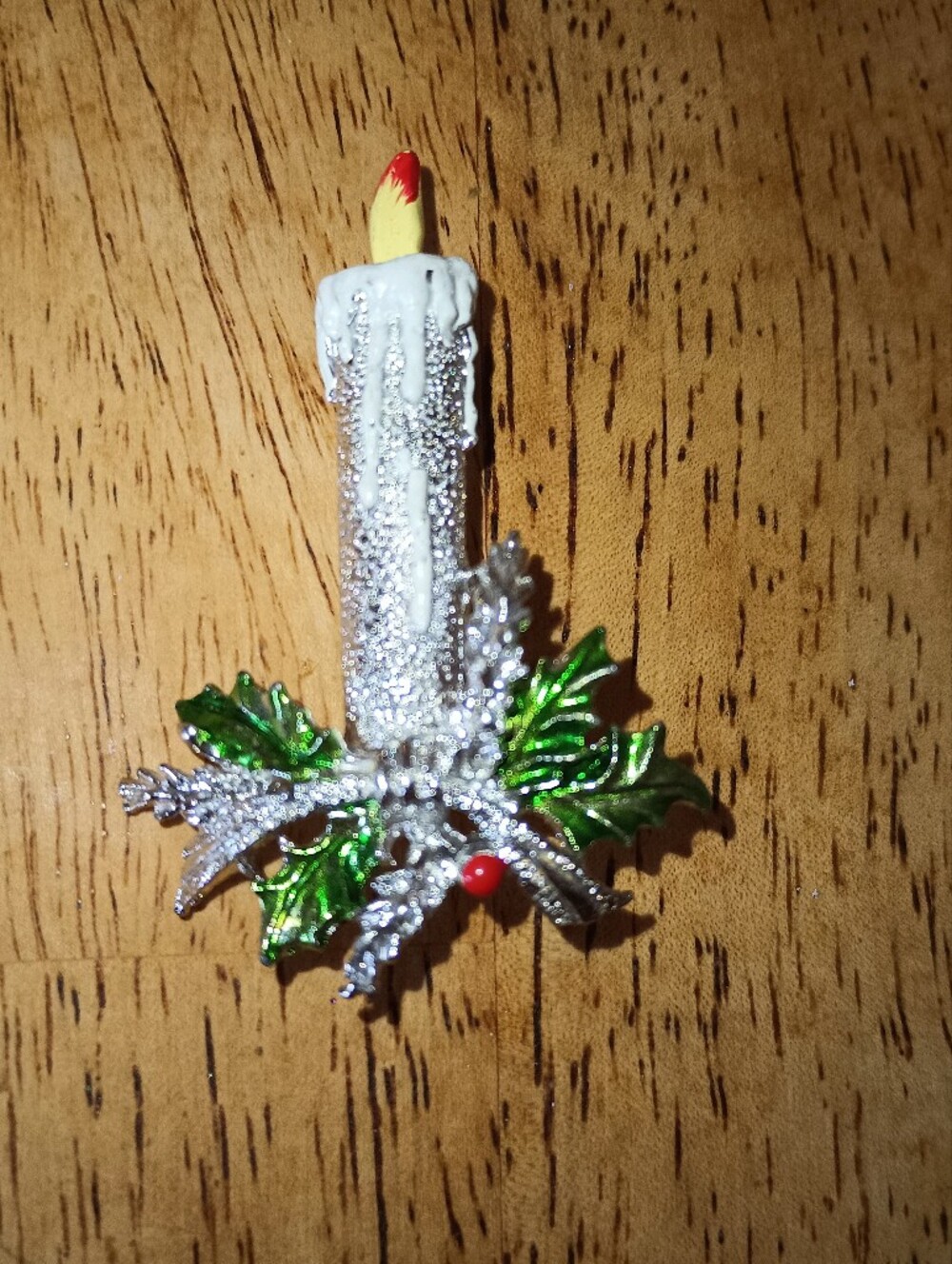 Vintage Gerry's Enameled Christmas Candle Pin/Brooch
